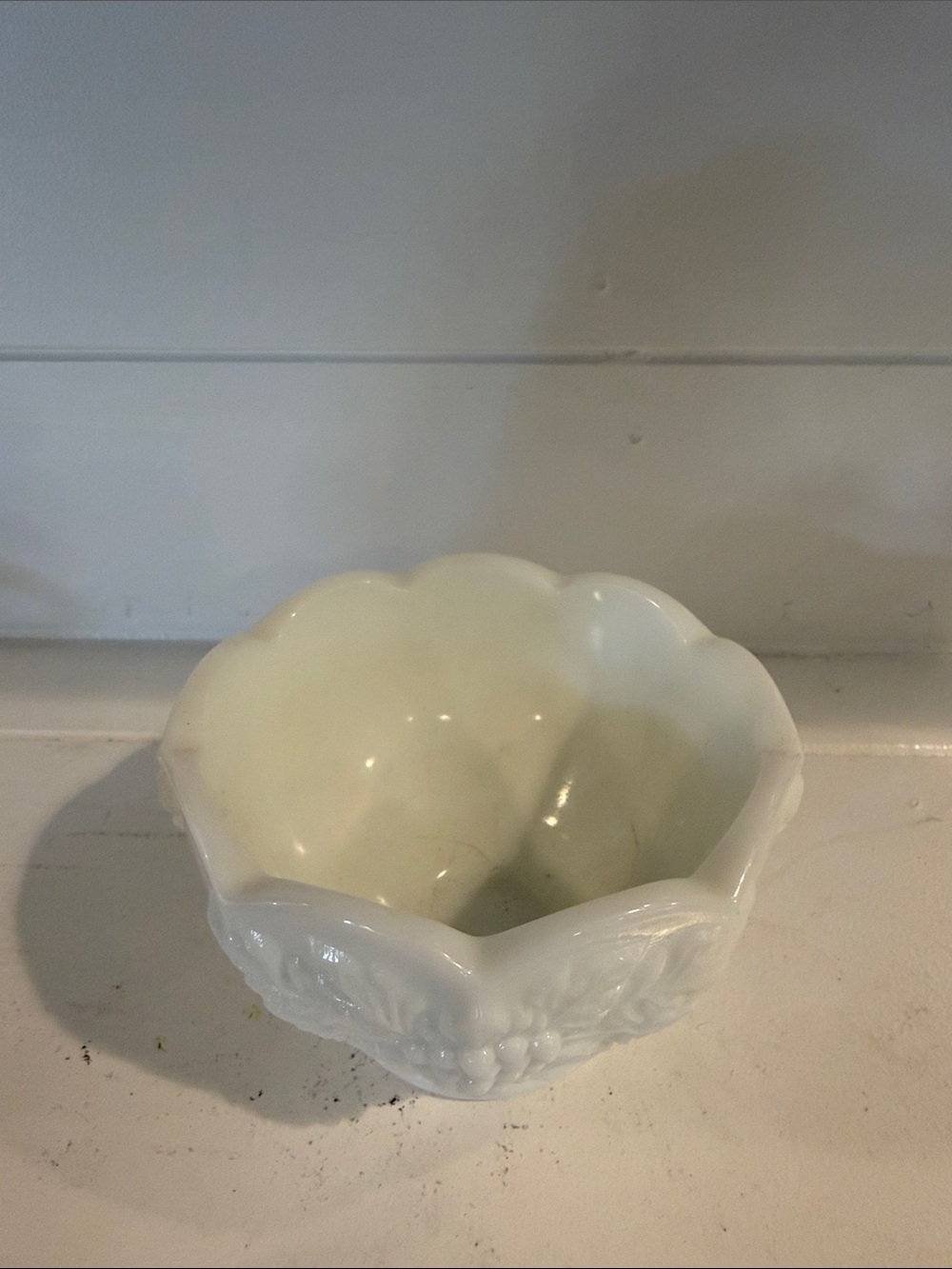 White Milk Glass Small Bowl - Harvest grape